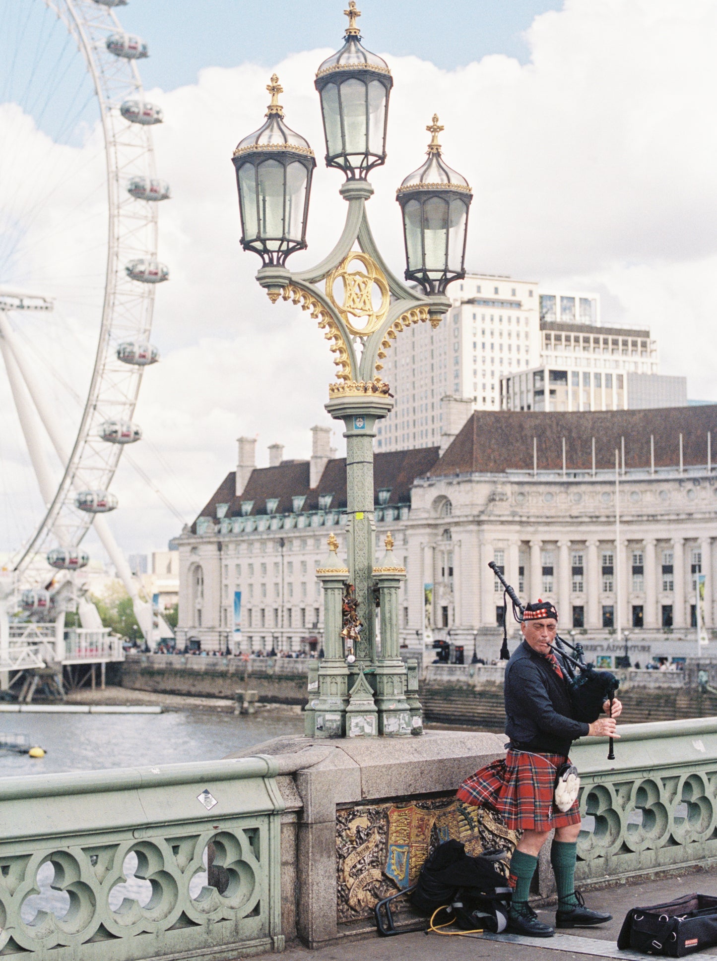 Along the Bridge